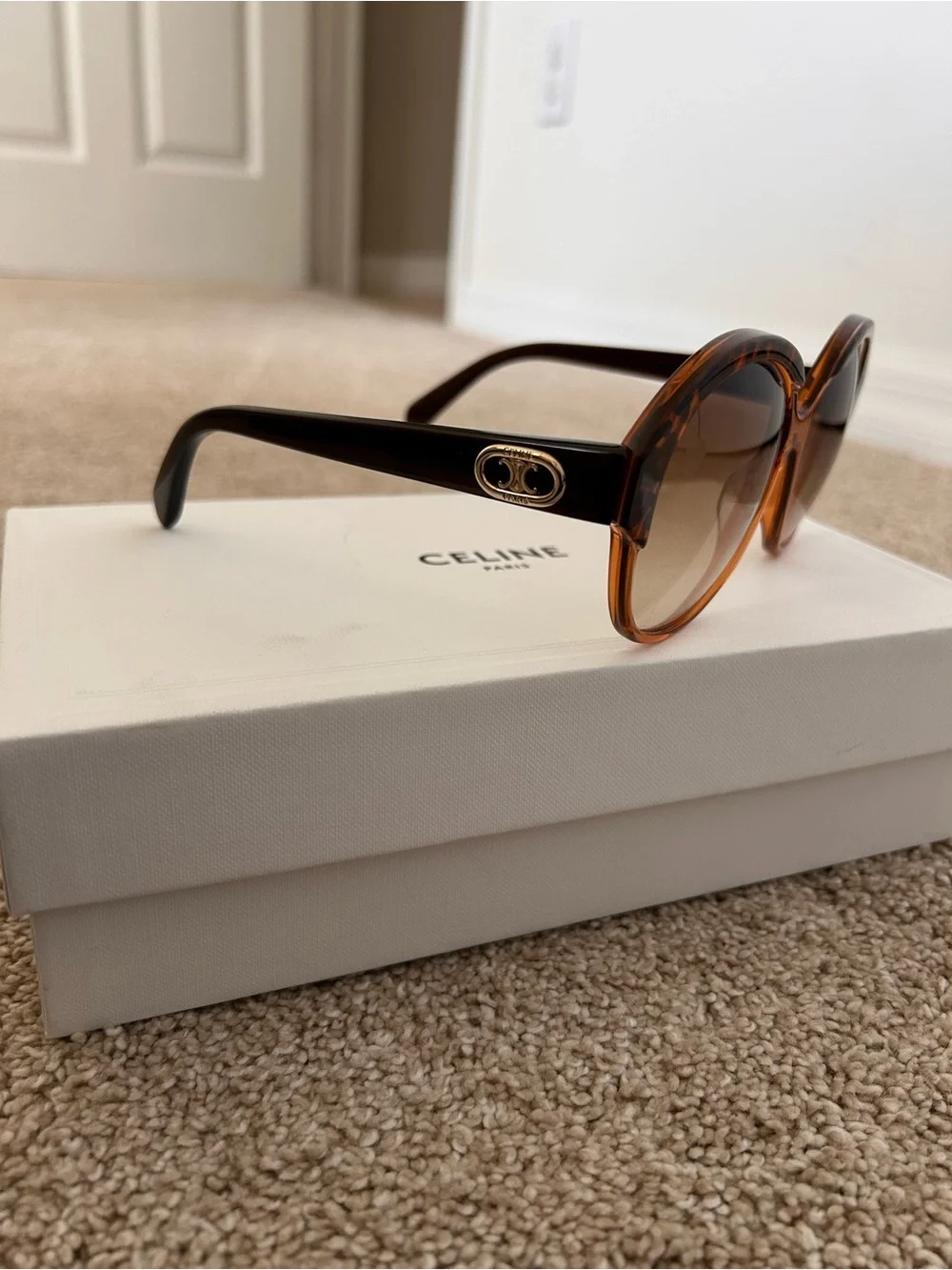 Like New Celine Oversized Sunglasses - Picture 2 of 8